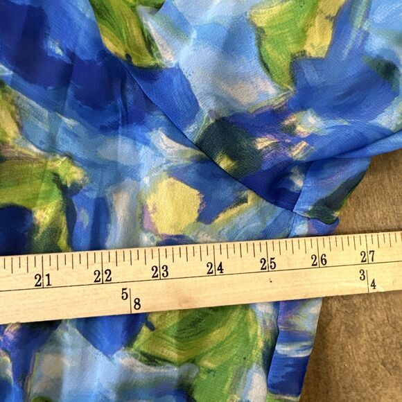 Taylor Chiffon Maxi Dress Plus Size 22W Blue Floral Semi Formal Wedding Guest - Picture 8 of 10